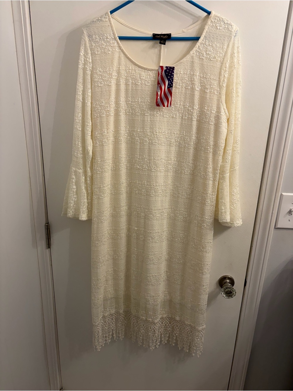 Cream Lace-Texture Long Sleeve Dress with Crochet Hem